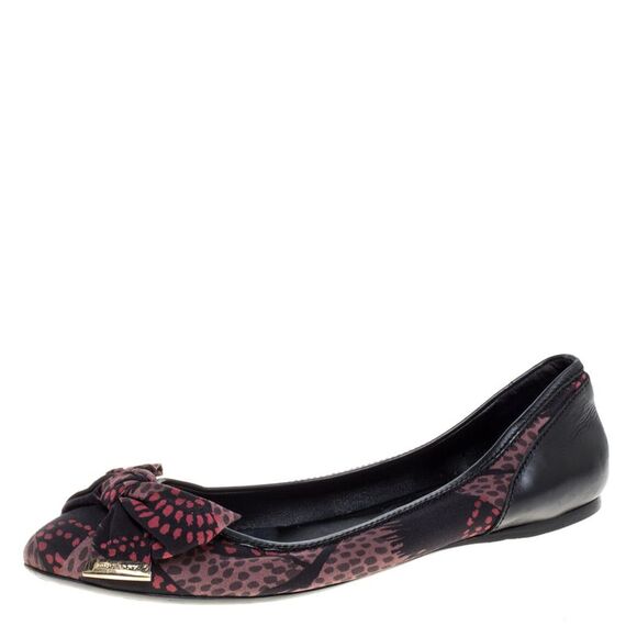 Burberry Black Printed Satin Bow Ballet Flats Size 38 - Picture 1 of 4